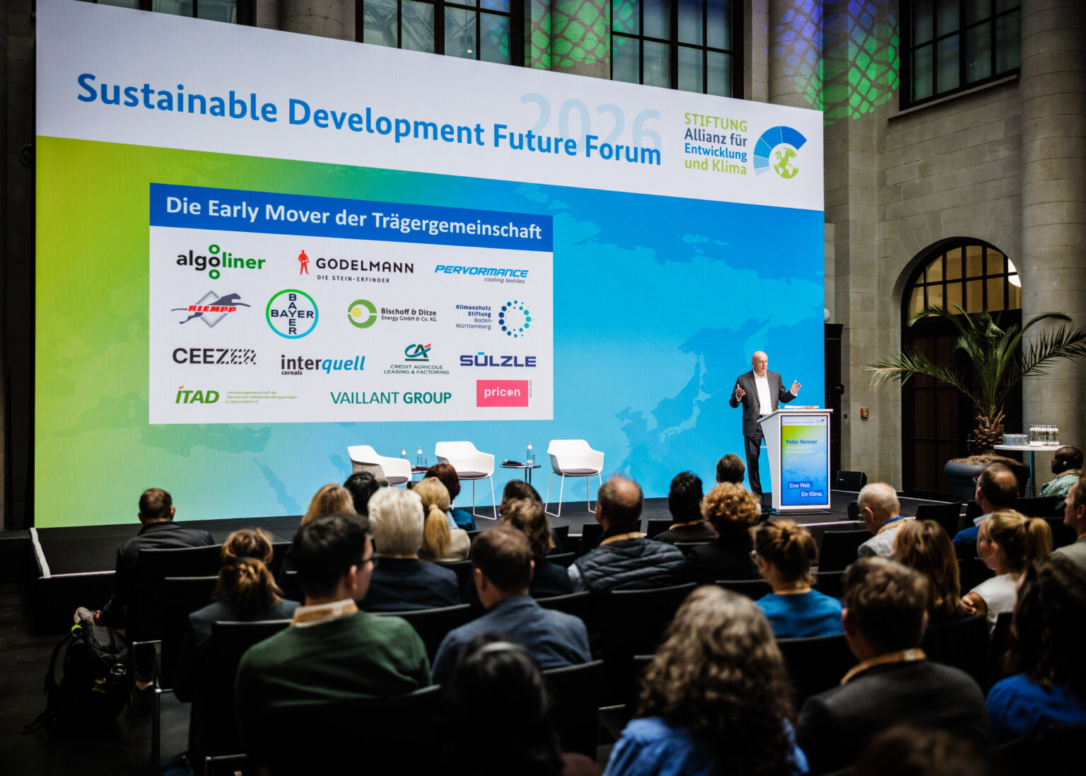 POLITIK: Jahreskonferenz 2026 der Stiftung Allianz für Entwicklung und Klima @ Humboldt Carré
Berlin, 30.09.2026
